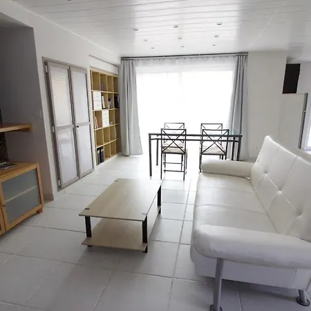 Apartment Chez Audrey Dans La Pinede *
